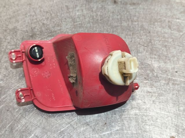 9811718380 PEUGEOT Luz antiniebla trasera derecha  comprar en Jaén