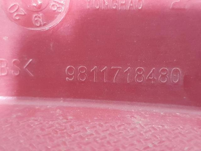 9811718480 PEUGEOT Luz antiniebla trasera izquierda  en stock Huelva