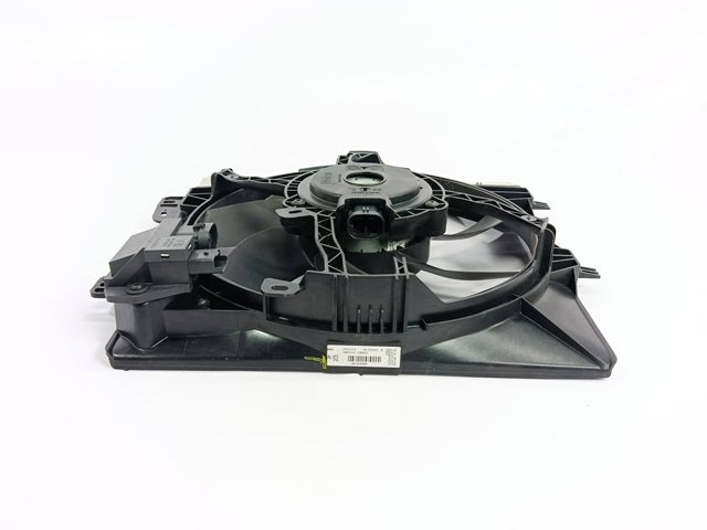 9812028580 Difusor del radiador de refrigeración con motor y hélice  disponible Málaga