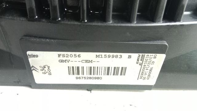 PEUGEOT 9812028580 Difusor del radiador de refrigeración con motor y hélice  disponible Valladolid