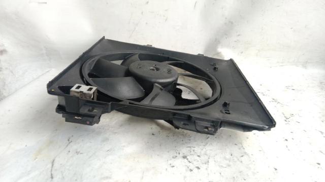 PEUGEOT 9812028580 Difusor del radiador de refrigeración con motor y hélice  disponible Valladolid
