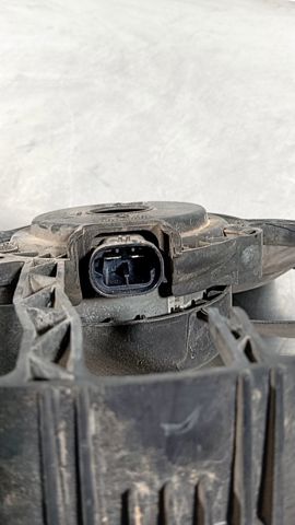 PEUGEOT 9812028580 Difusor del radiador de refrigeración con motor y hélice  comprar en Murcia