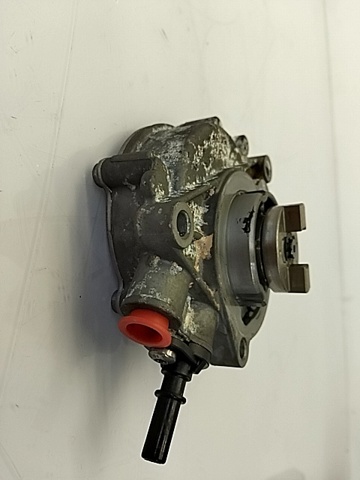 PEUGEOT 9812133880 Bomba de vacío  en stock Valencia