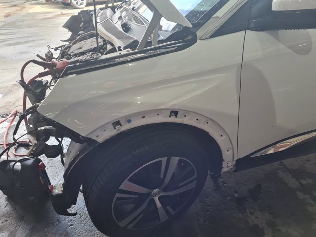 Aleta delantera izquierda Peugeot 5008 II (2016-2026)