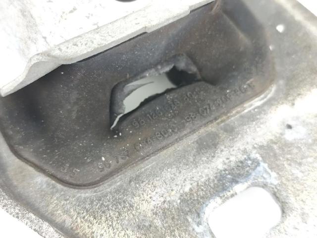 PEUGEOT 9812667680 Soporte superior izquierdo del motor  comprar en Ponferrada