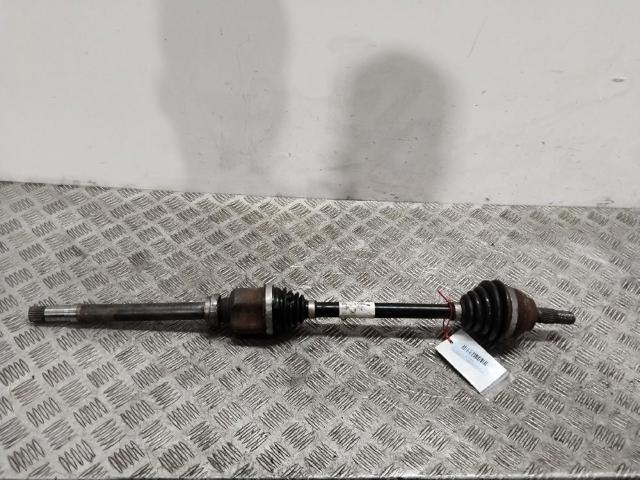 Semieje delantero derecho 9813328680 OPEL
