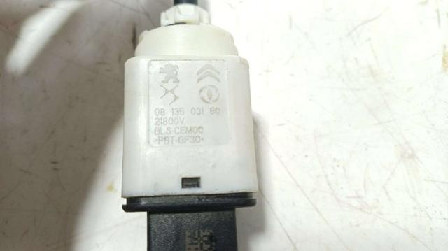 9813503180 Interruptor de luz de freno  disponible Utrera