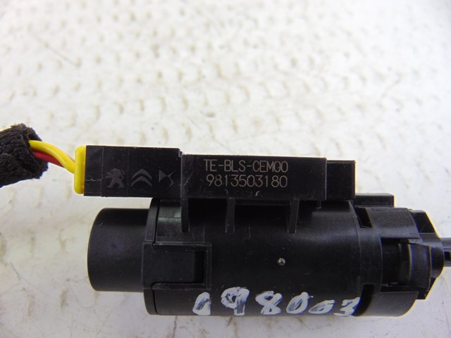 9813503180 PEUGEOT Interruptor de luz de freno comprar Bilbao