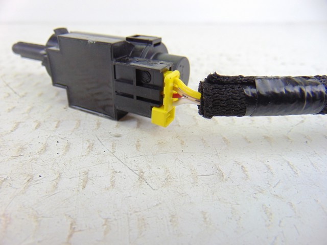 PEUGEOT 9813503180 Interruptor de luz de freno  comprar en Murcia