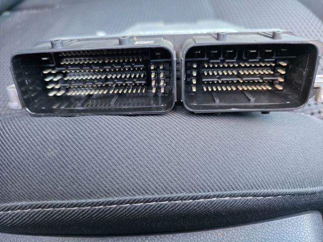 PEUGEOT 9814182680 ECU comprar Pamplona