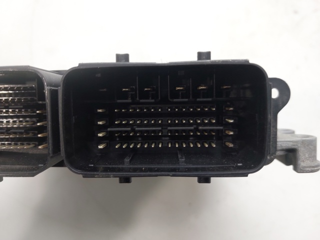 PEUGEOT 9814182680 Unidad de control del motor (ECU)  comprar en Ponferrada
