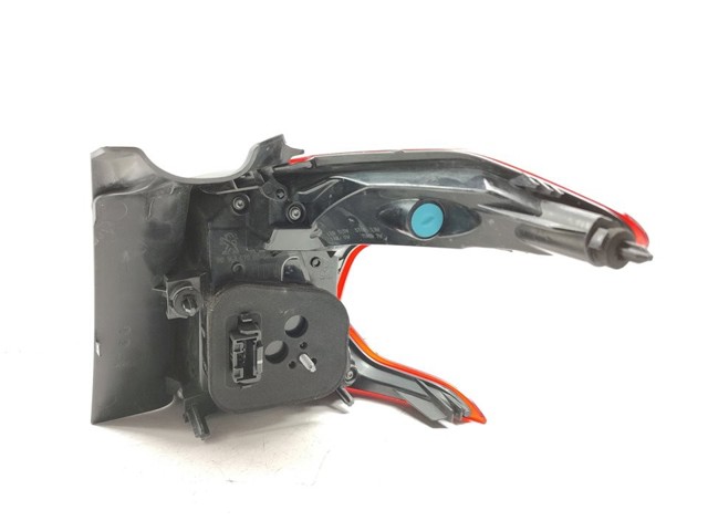 9814747880 PEUGEOT Piloto trasero exterior izquierdo comprar Bilbao