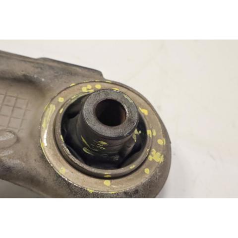 PEUGEOT 9815014380 Brazo inferior derecho de la suspensión delantera  en stock Salamanca
