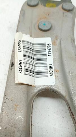 9815014380 PEUGEOT Brazo inferior derecho de la suspensión delantera  en stock Gandía