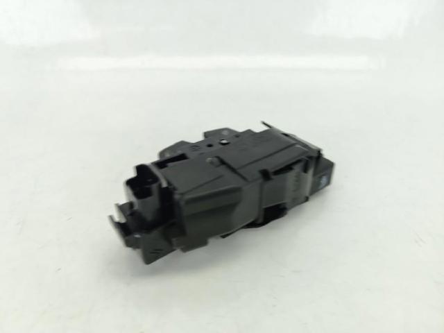 PEUGEOT 9816195380 Cerradura de tapa de maletero  disponible Lugo