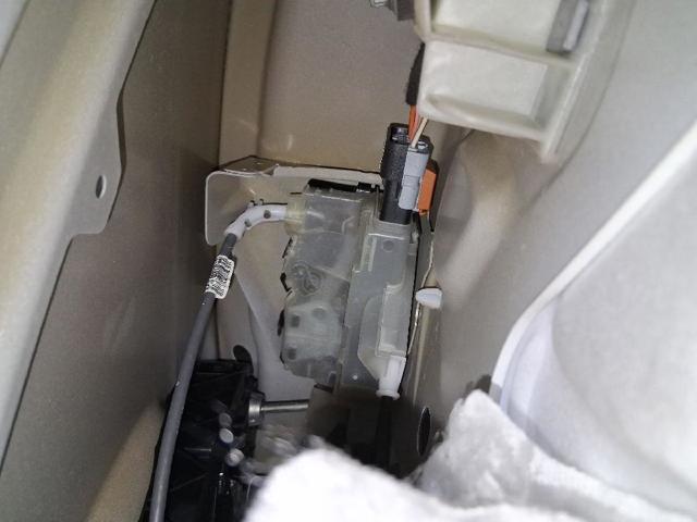 9816343480 PEUGEOT Cerradura de puerta delantera izquierda  comprar en Oviedo