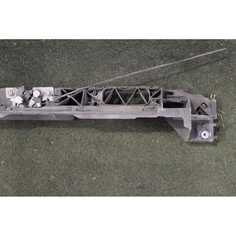 PEUGEOT 9816603980 Soporte de radiador superior  en stock Terrassa