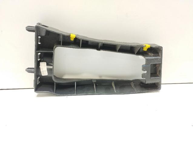 PEUGEOT 9816808780 Soporte exterior izquierdo del parachoques trasero  comprar en Ponferrada
