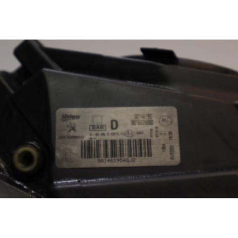 PEUGEOT 9816826880 Faro derecho  disponible Lugo