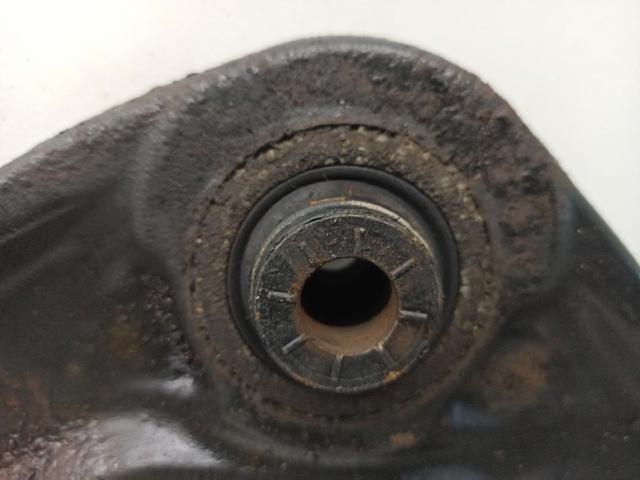 PEUGEOT 9816863580 Brazo inferior derecho de la suspensión delantera  comprar en Ponferrada