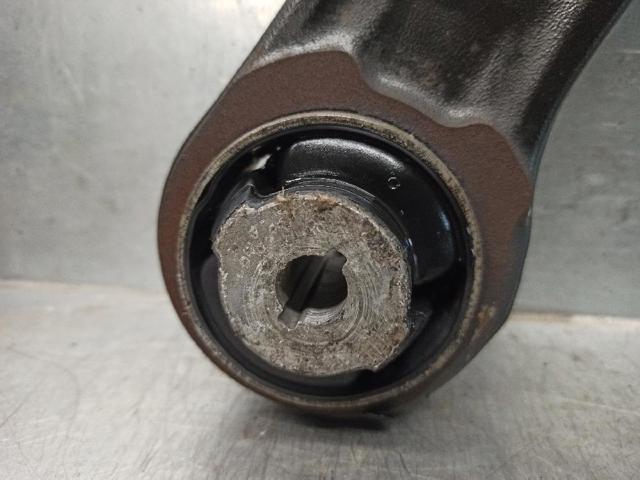 PEUGEOT 9816863580 Brazo inferior derecho de la suspensión delantera  disponible Valladolid