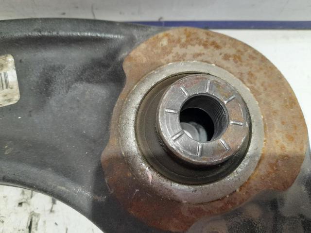 PEUGEOT 9816863680 Brazo inferior izquierdo de la suspensión delantera  comprar en Albacete