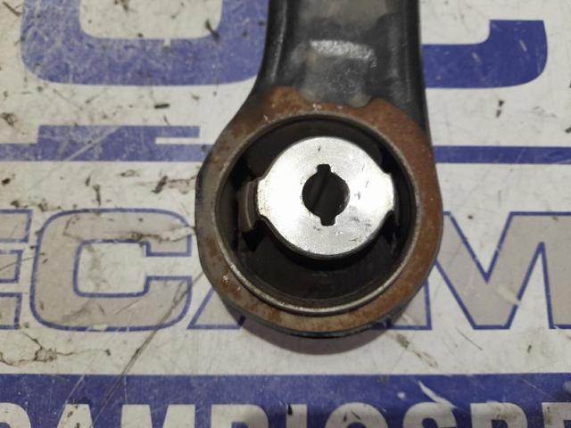 PEUGEOT 9816863680 Brazo inferior izquierdo de la suspensión delantera  en stock Terrassa