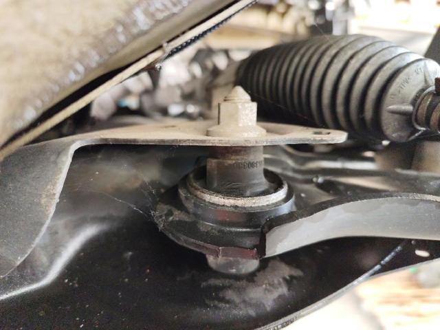 9816865480 PEUGEOT Brazo inferior derecho de la suspensión delantera  disponible Ourense
