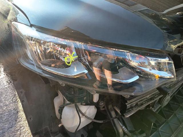 Faro delantero derecho 9817297880 PEUGEOT