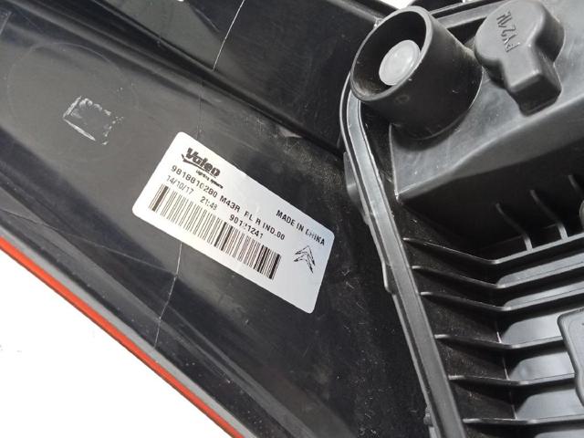 PEUGEOT 9818810280 Piloto trasero derecho  comprar en Murcia