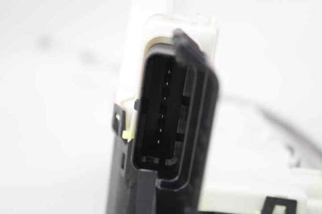 9819026680 PEUGEOT Cerradura de puerta trasera izquierda comprar Madrid
