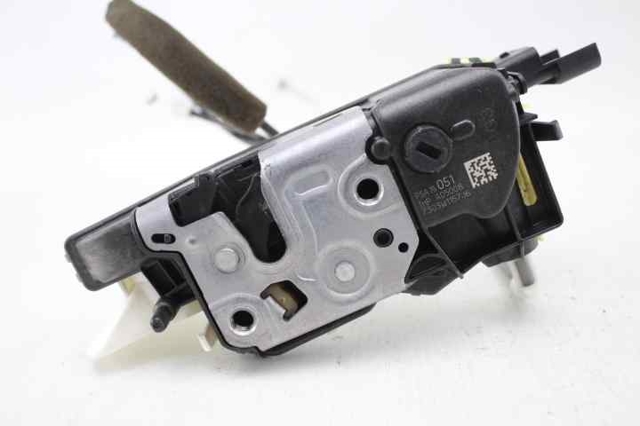 PEUGEOT 9819027380 Cerradura  en stock Salamanca