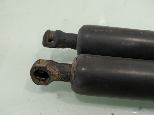 9819027880 PEUGEOT Amortiguador de la tapa del maletero  disponible Alicante