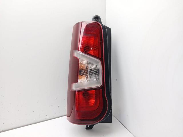 9819235880 Piloto trasero izquierdo  comprar en Reus