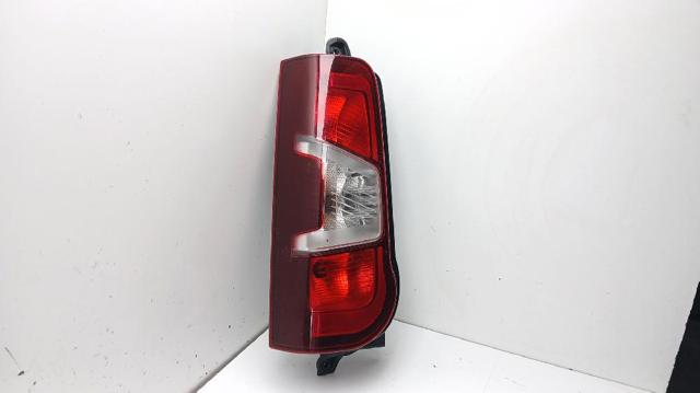 9819235880 Piloto trasero izquierdo  comprar en Reus