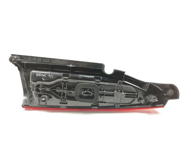 9819649280 PEUGEOT Piloto trasero izquierdo comprar Bilbao