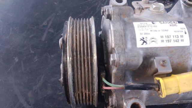 PEUGEOT 9819711380 Compresor de aire acondicionado  disponible España