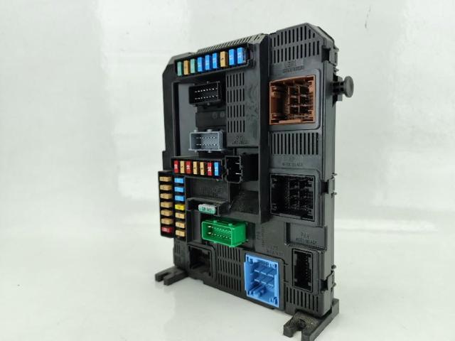 9819850080 Caja de fusibles  comprar en Reus