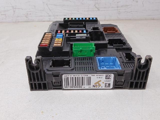 PEUGEOT 9819850080 Caja de fusibles  comprar en Albacete
