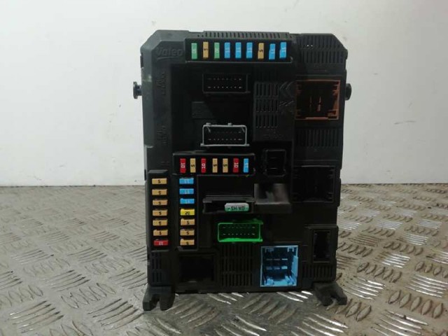 9819850080 PEUGEOT Caja de fusibles comprar Bilbao