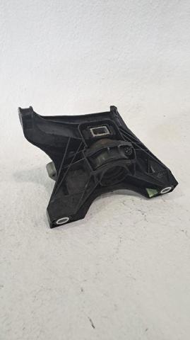 PEUGEOT 9820297580 Soporte superior derecho del motor  en stock Terrassa