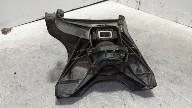 9820297580 Soporte superior derecho del motor comprar Girona
