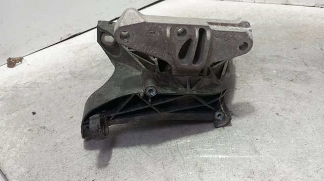 9820297580 PEUGEOT Soporte superior derecho del motor  comprar en Oviedo