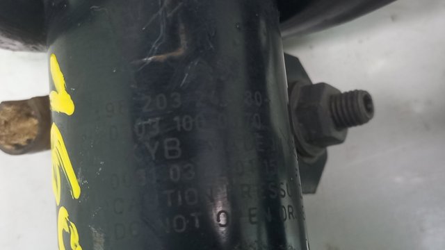 9820324680 Amortiguador delantero derecho  comprar en Zaragoza