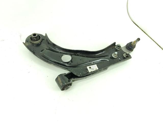 Brazo inferior izquierdo de la suspensión delantera 9820381680 PEUGEOT