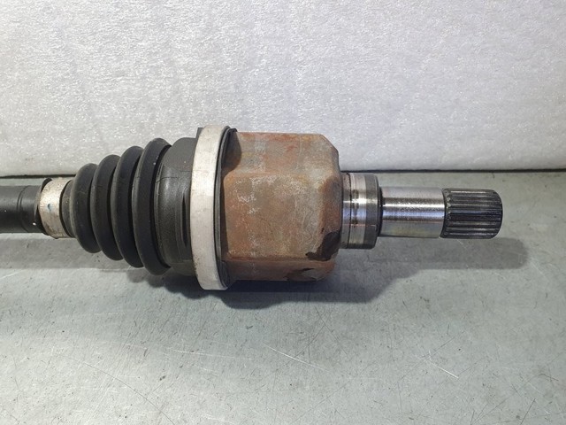 9820471280 Semieje delantero izquierdo  disponible Utrera