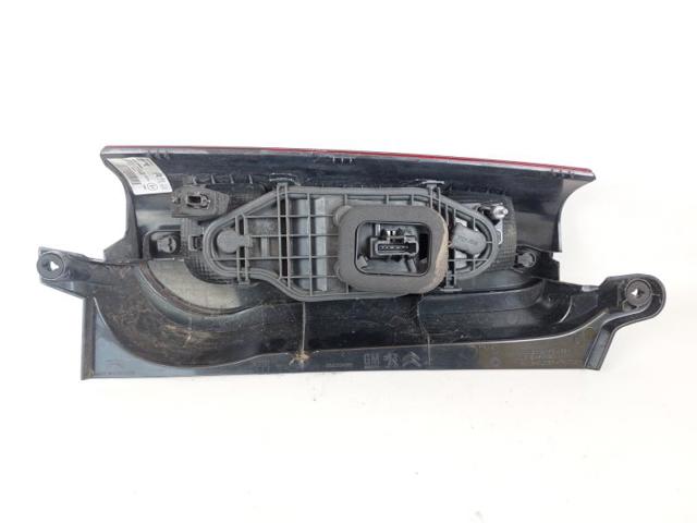 9820554880 OPEL Piloto trasero derecho  comprar en Lleida