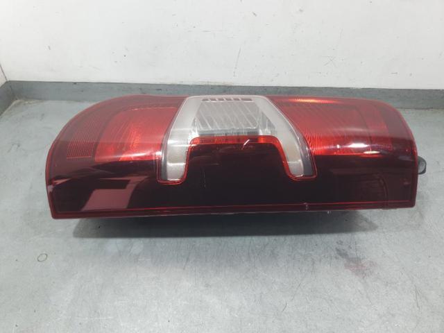9820554880 PEUGEOT Piloto trasero derecho comprar Alcalá