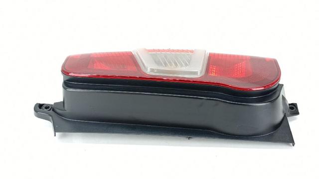 9820554880 PEUGEOT Piloto trasero derecho comprar Madrid
