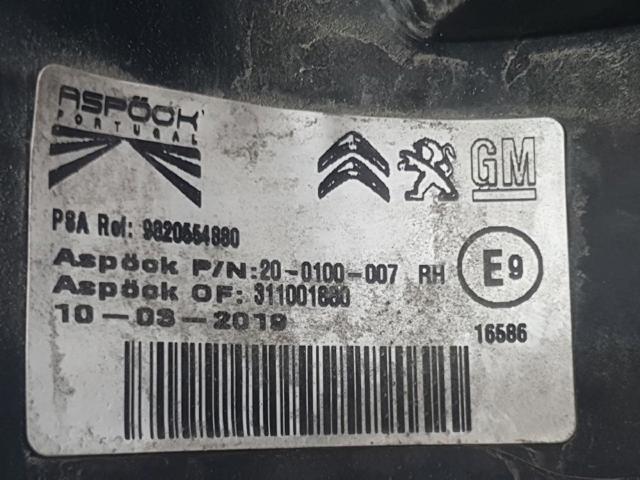 PEUGEOT 9820554880 Piloto trasero derecho  comprar en Murcia